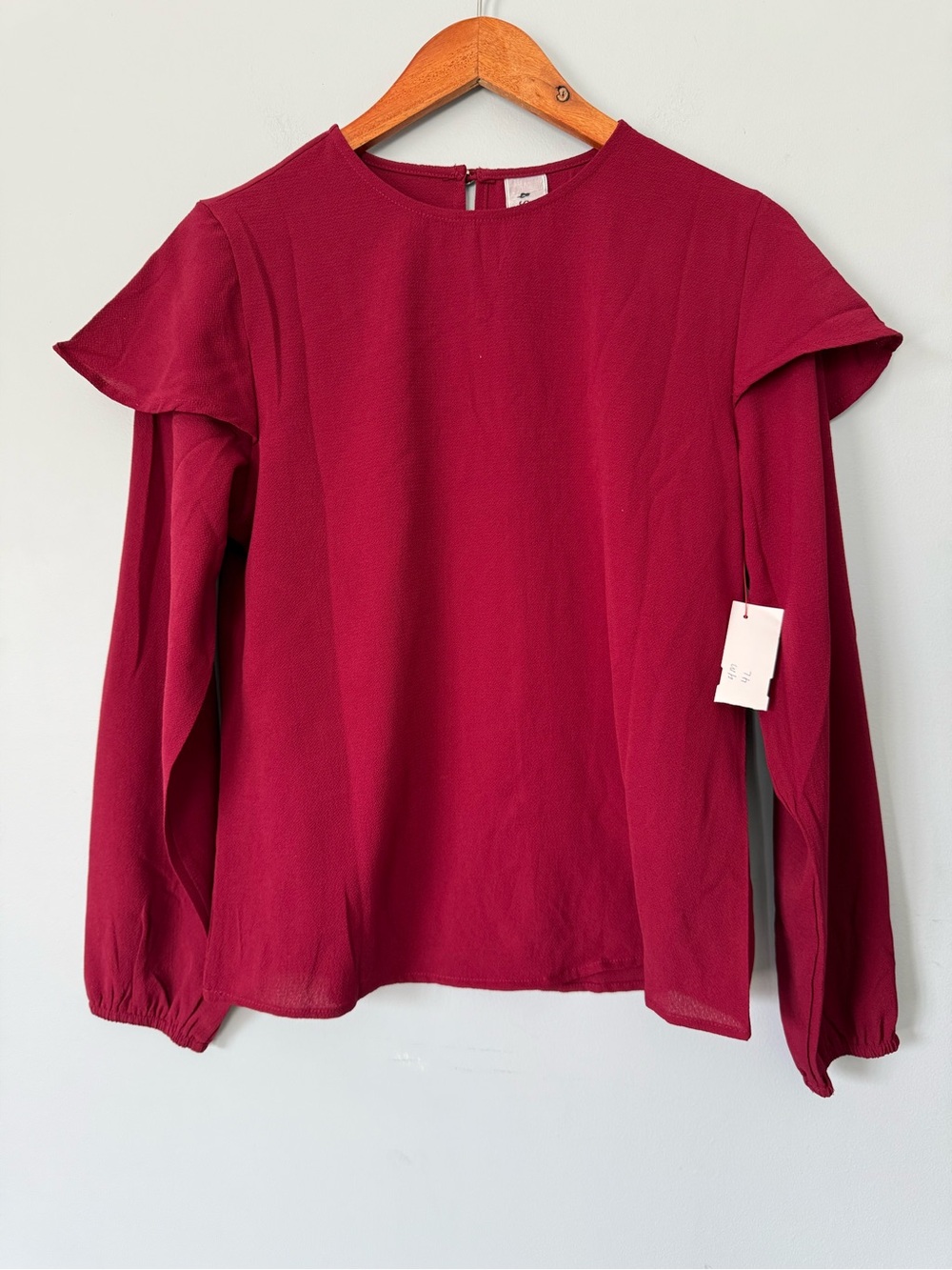 NY Boutique Red Layered Flutter Sleeve Blouse Size Small
